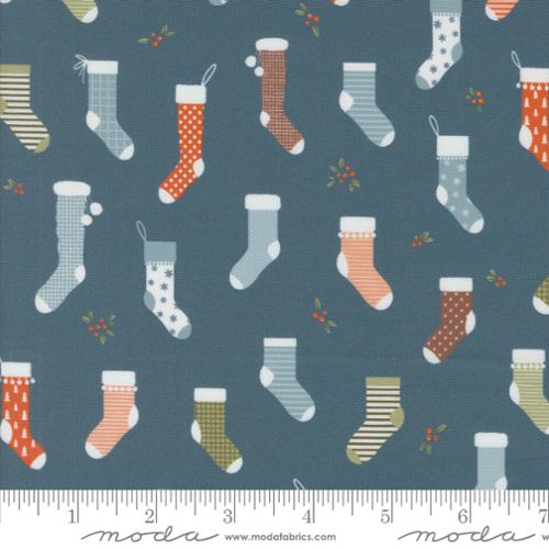 Purrfect Christmas Stockings Juniper 39041-15 Fabrics Moda Fabrics