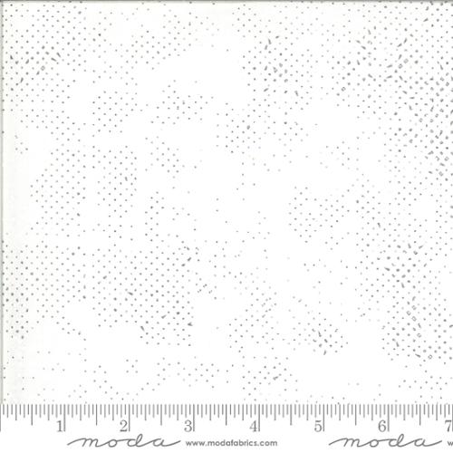 Moda Fabrics Spotted Off White 1660-132 - 3 YARD CUT Fabrics Moda Fabrics